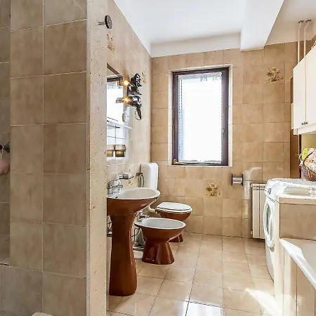 Apartman Sandri House
